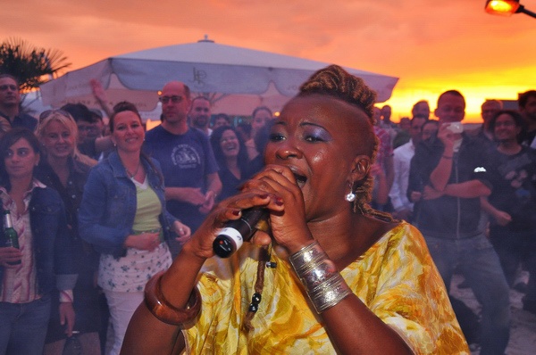 Sharon Phillips   091.jpg